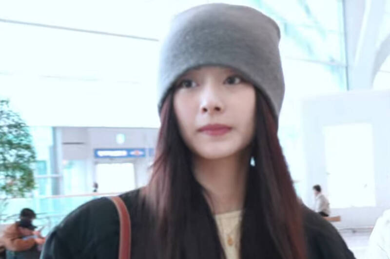 粉絲得知子瑜提前回台灣，紛紛敲碗問是否有互動機會？（翻攝自YouTube）