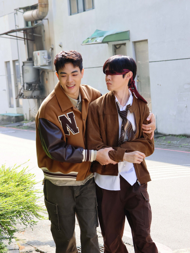 夏和熙（右）、楊翹碩主演的《我說愛你是真的》推出番外篇。（結果娛樂提供）