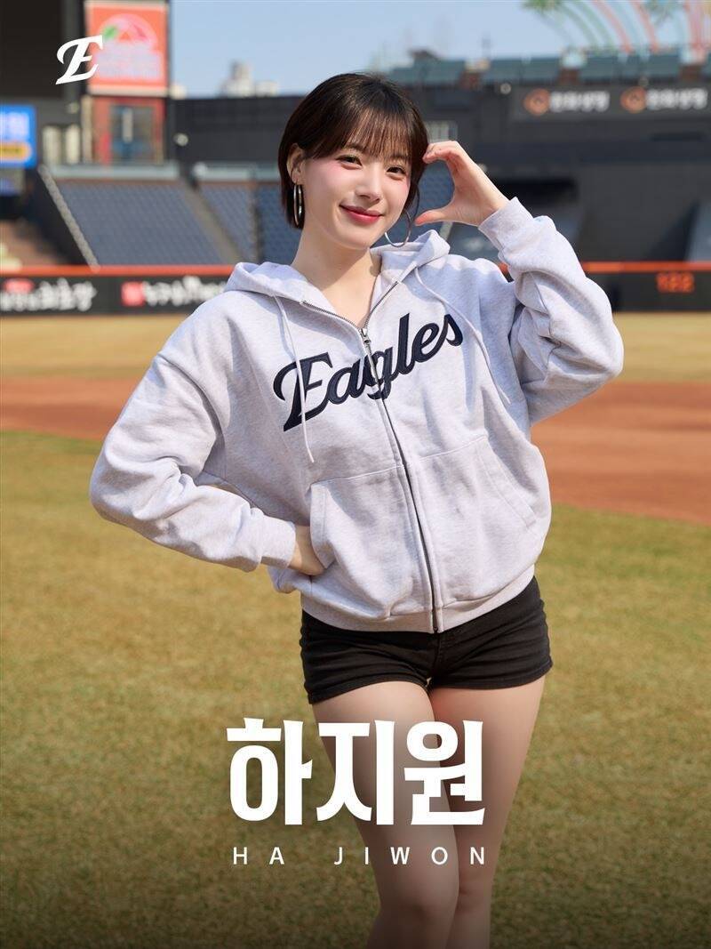 在台灣被球迷暱稱為「河大叔」的河智媛，也時韓華鷹全新陣容之一。（翻攝自IG）