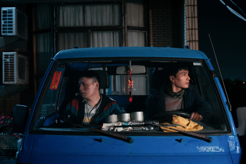 春風（左）與黃奇斌私下是很聊得來的朋友。（英傑哆影業提供提供）