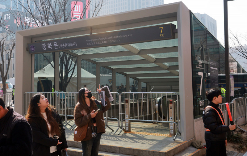 為配合BTS演唱會，光化門站關閉部分出入口。（達志影像）