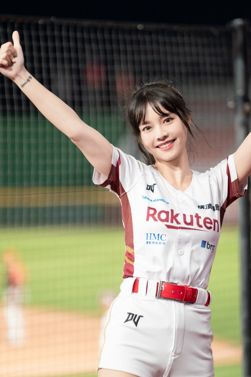 樂天女孩禹菡神祕男伴揭曉 是ChargeSpot策略長