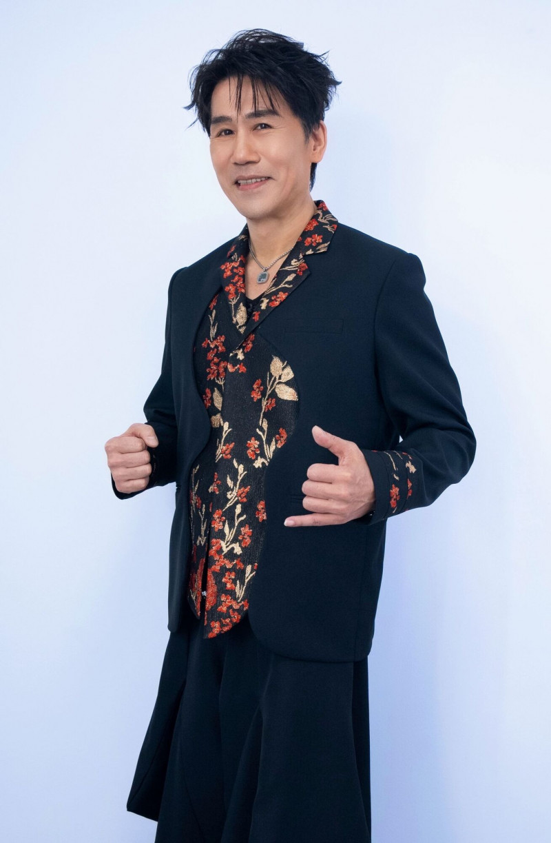 羅時豐力挺張秀卿擔任嘉賓。（大牛比較攬提供）