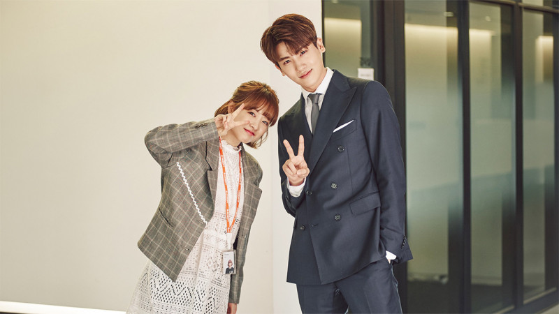 朴炯植、朴寶英私下感情相當好，一度傳出緋聞。（中天娛樂台提供）