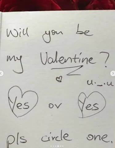 廖思惟曬出手寫愛的小卡。（翻攝自IG）