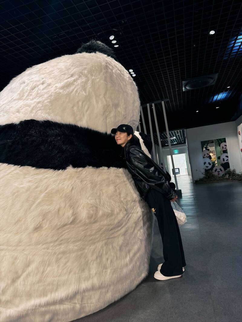 這趟旅程，方文琳似乎玩得非常開心。（翻攝自方文琳臉書）