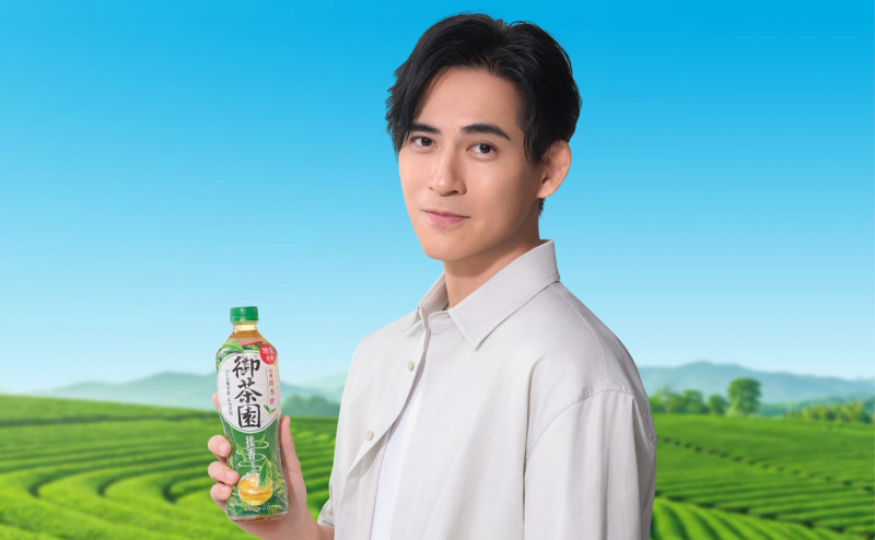 周渝民暌違10年再接茶品代言 揭秘「車內獨處」紓壓儀式