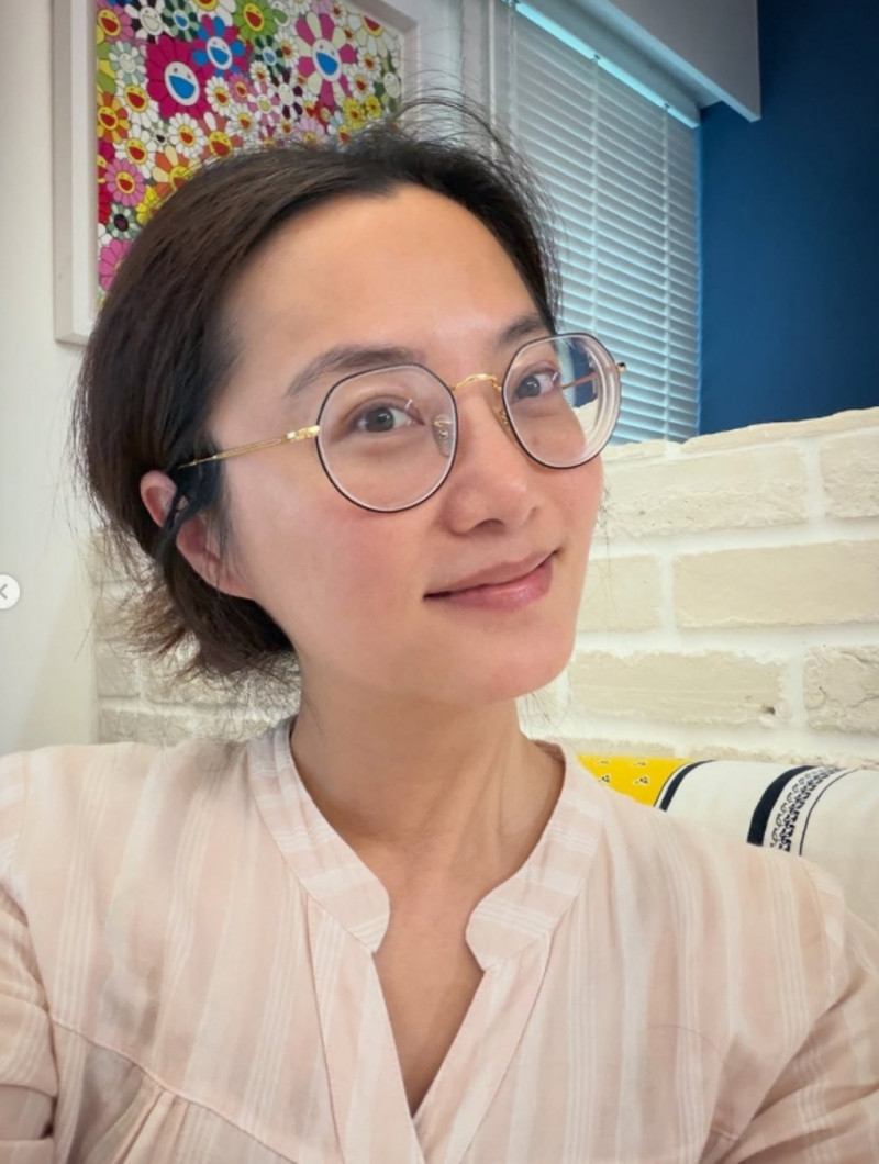 46歲趙小僑不藏了！「拒絕活在修圖軟體」零修圖素顏照曝光