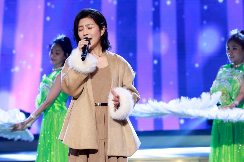 消失10年「玉女掌門人」喉嚨受傷首復出！內幕全是因為白冰冰