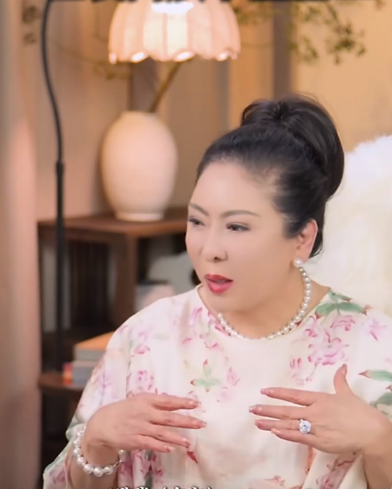 向太近日提到她覺得張國榮之死可能和「髒東西」纏身有關。（翻攝自微博）