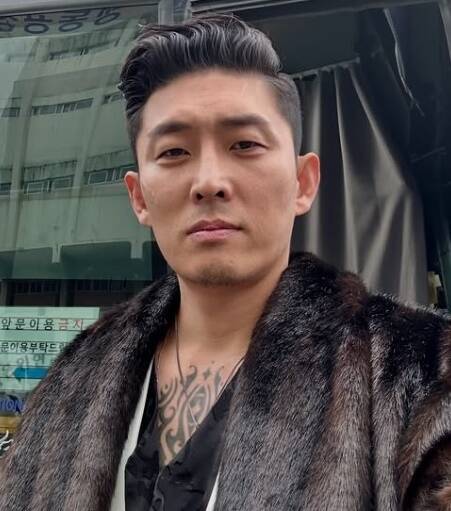 47歲《家母螳螂》高俊大喜    今娶回圈外嬌妻