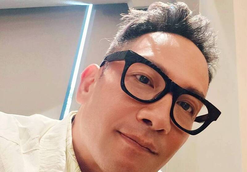 妻問兒子青春期  50歲高山峰神回應「我也要更年期了」