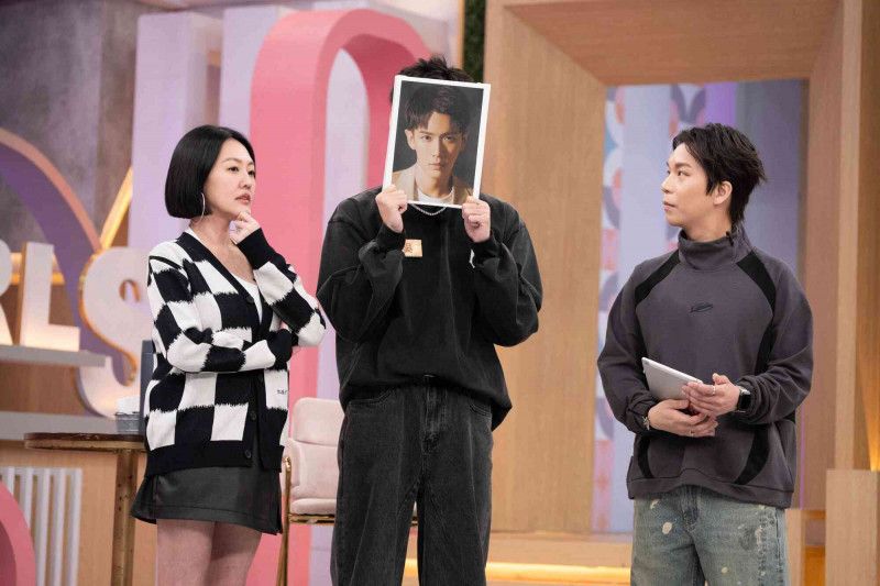 小S《不熙娣》未曝光特輯解封 小鐘被逼到暴走求饒退通告