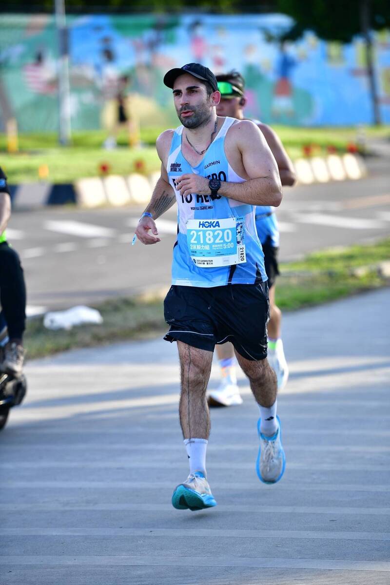 酷因為刊出徵才廣告，被前員工踢爆黑歷史。（翻攝自臉書）