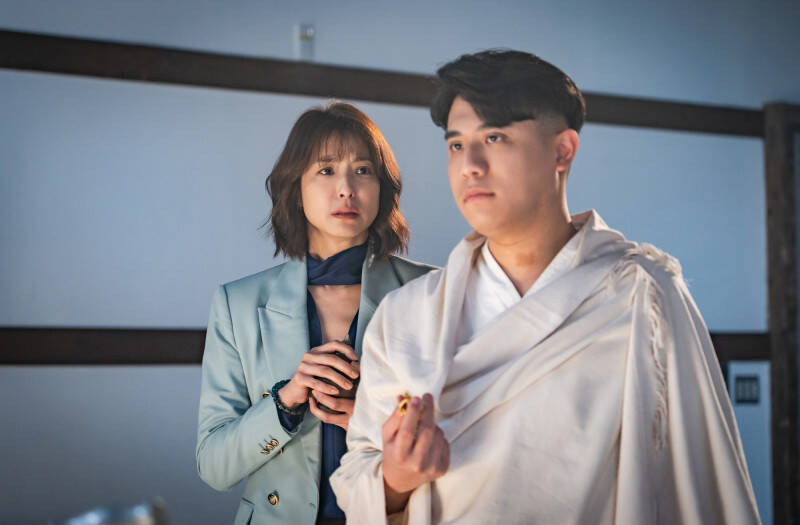 網紅禪師熊仁謙爆劈腿8女 寺廟迷姦人妻害懷孕逼生