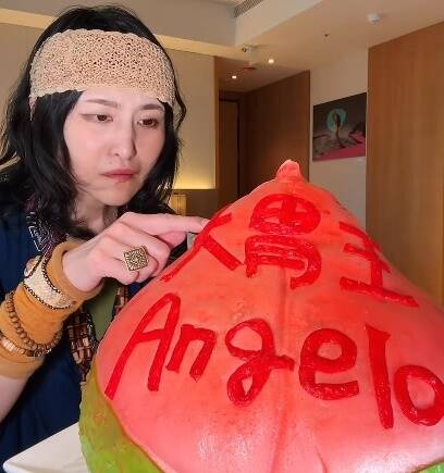 （影音）驚喜台灣人待客之道！日大胃王被搶付餐費又收大禮