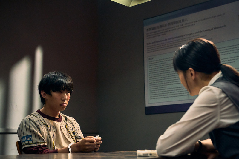 （專訪）男星坐冤獄中槍慘死 下戲「撐不住」崩潰討抱抱