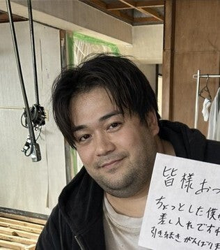 BALLISTIK BOYZ砂田將宏新劇宣傳，透過AI變成胖子。（翻攝自X）