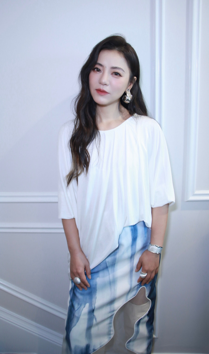 丁噹迎生日喜氣洋洋 揪萬人高雄巨蛋辦歡樂遊行