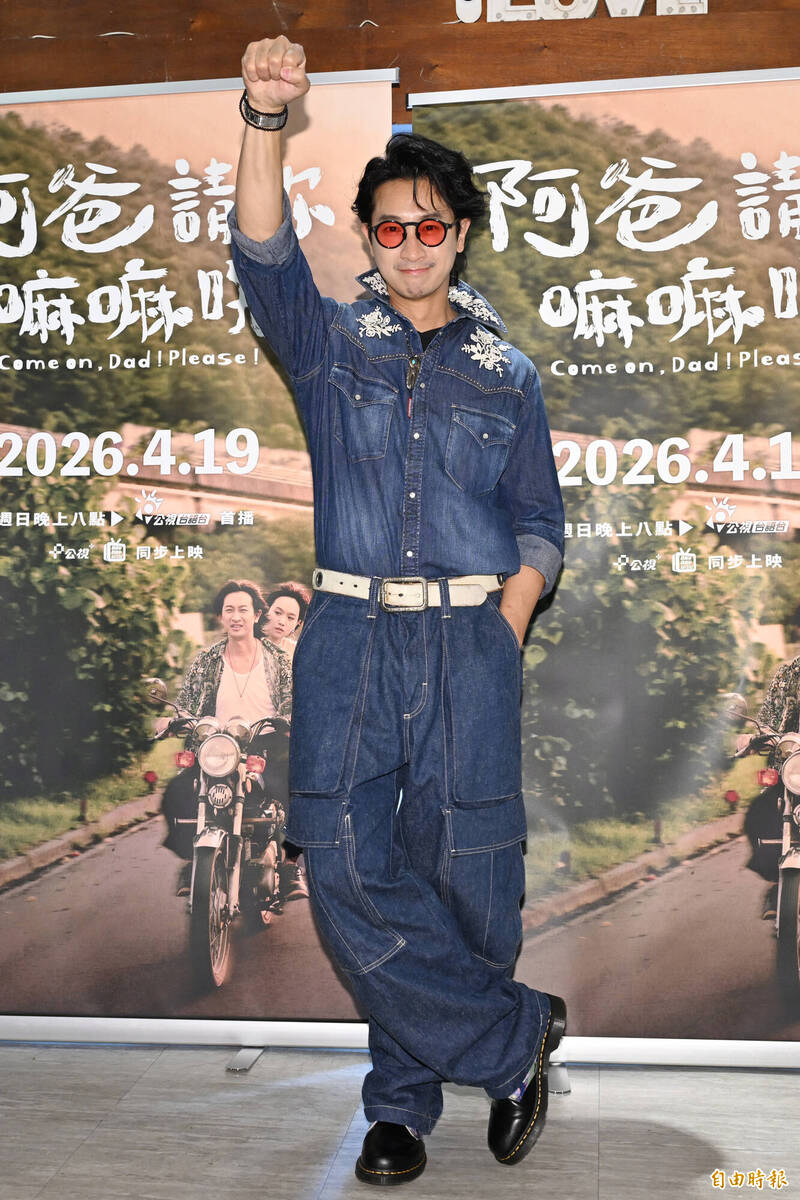 Darren曾遇到兒子出現夢遊狀況。（記者胡舜翔攝）