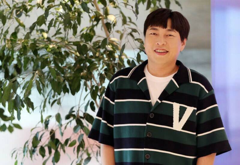 驚險瞬間曝光！李陳鎬腦出血倒地 強仁緊急報警搶回一命