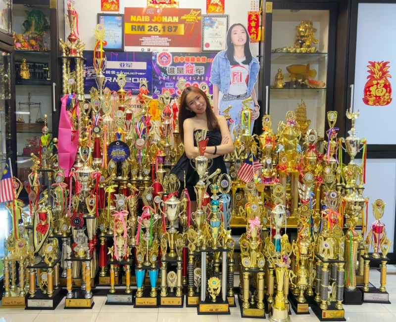 超狂！19歲「冠軍收割機」坐擁百座獎盃 成年禮曝光了