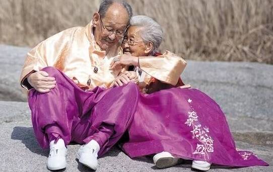 《親愛的，不要跨過那條江》奶奶姜溪烈過世 與爺爺天堂重逢