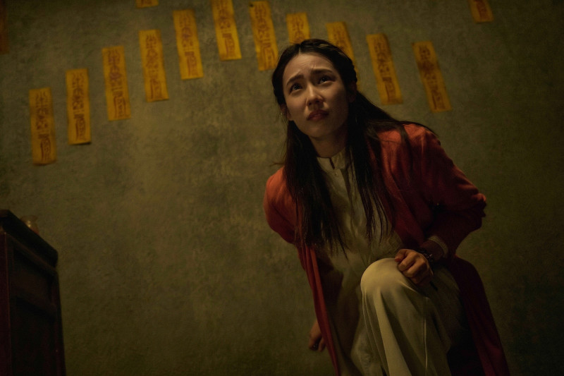 林思宇在《祭弒》演出曹佑寧童年時期母親。（威視提供）