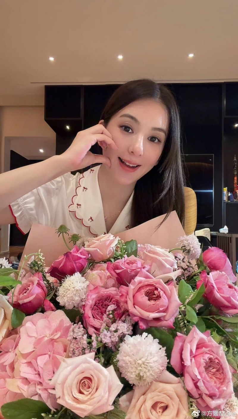 郭富城、方媛隔空互動放閃。（翻攝自微博）