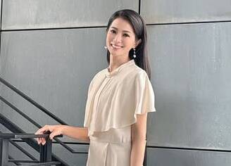 甜心主播李文儀跟瘋媽祖   播完新聞倒臥沙發