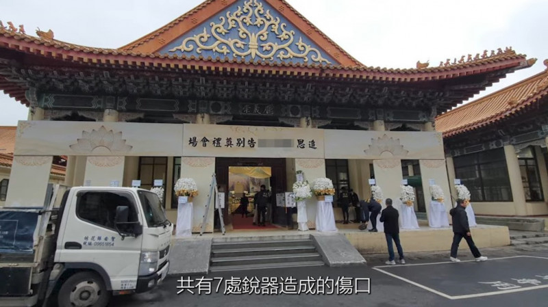 楊爸表示YouTube影片裡有許多連他都不知道的事情。（翻攝自YouTube）