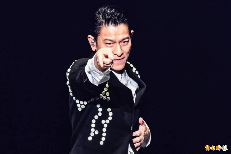 劉德華、周迅背後公司撐不住 華誼兄弟傳破產重整