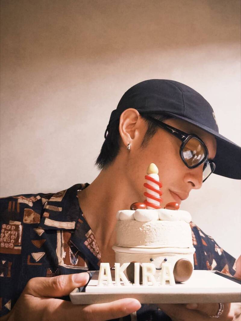 曹佑寧32歲生日曬合照！ 王淨一句話甜翻全網