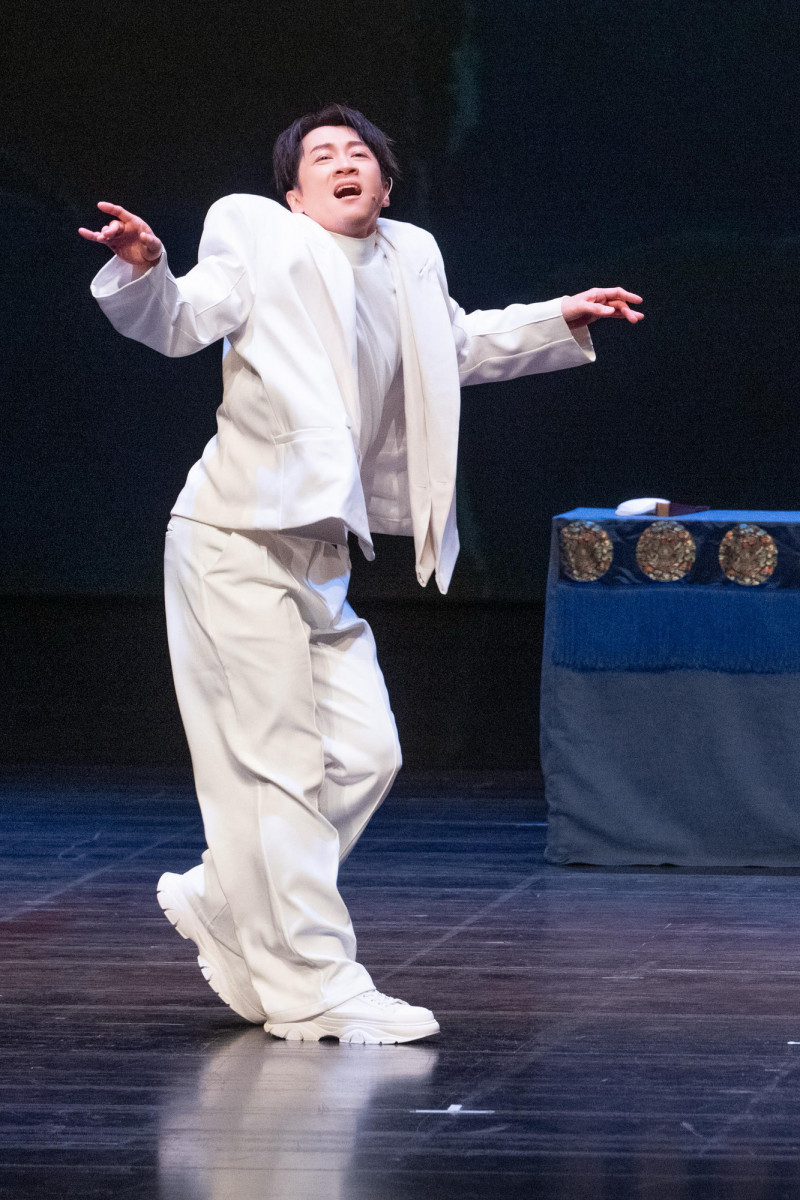 陳漢典在《壹加一剛好比三小》發揮搞笑功力。（嚞娛樂提供）