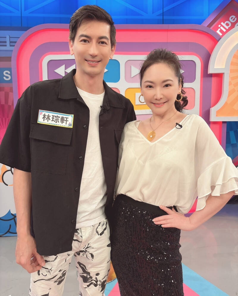 王俐人SWAG性感大解放 老公中國突發聲喊4字 