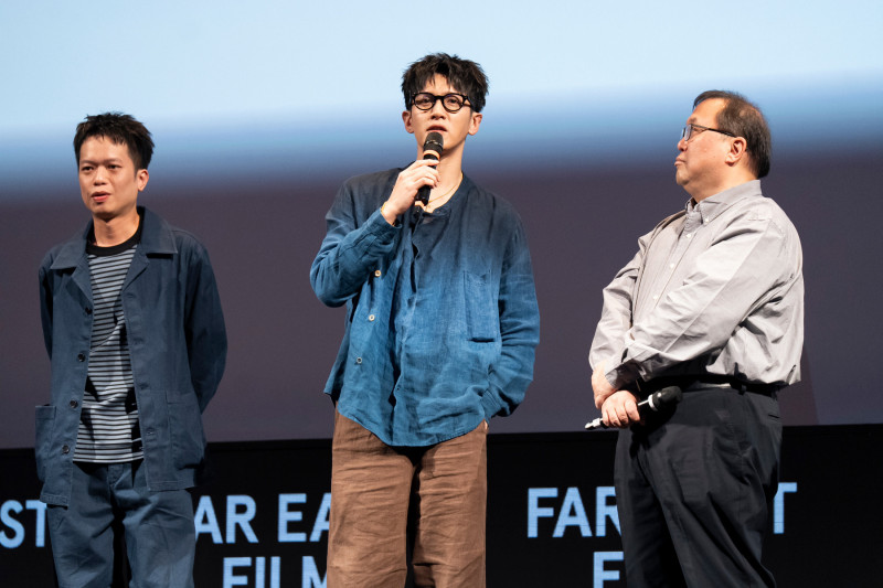 柯震東吃肥耍廢義大利首映獲好評 餐廳開口獻唱還被招待