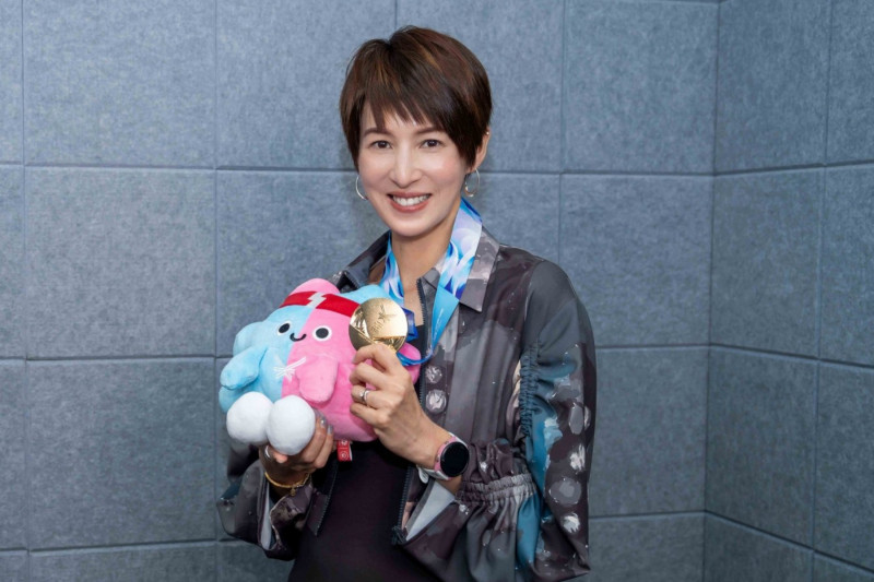 被認錯還被誇更年輕 夏嘉璐咖啡店遭阿姨攔下神回應