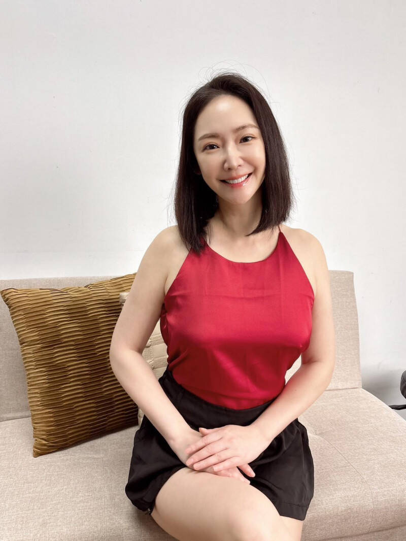 美麗也有錯？！王俐人還債端盤子  老闆娘嫉妒被逼走