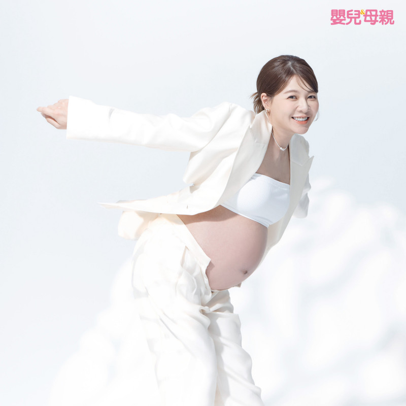 謝京穎雙胞胎巨大孕肚曝光！「公公深藏多年驚人秘密」首揭露