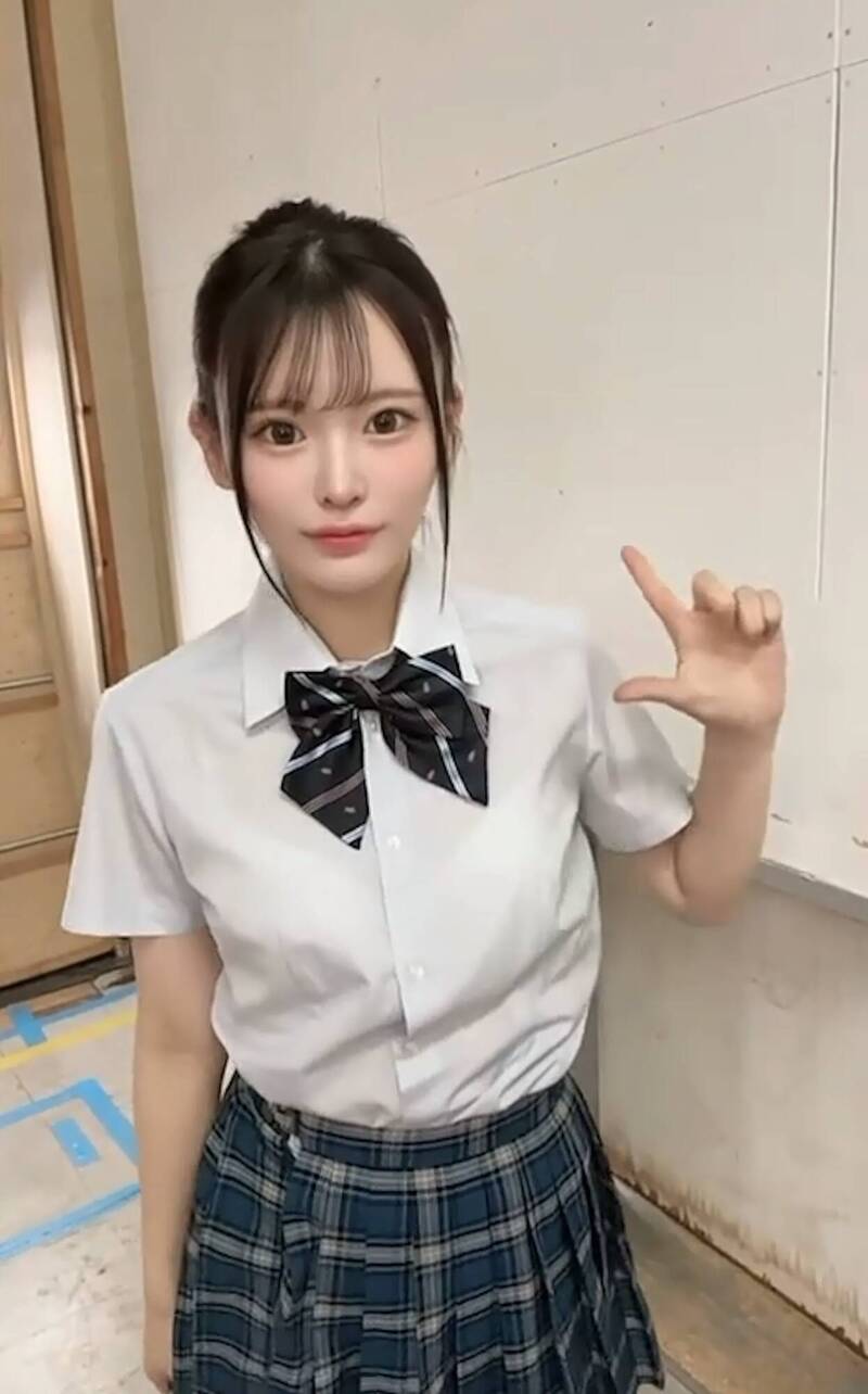 白石透羽當偶像練習生4年，成為女團一員出道後，也一直紅不起來。（翻攝自X）