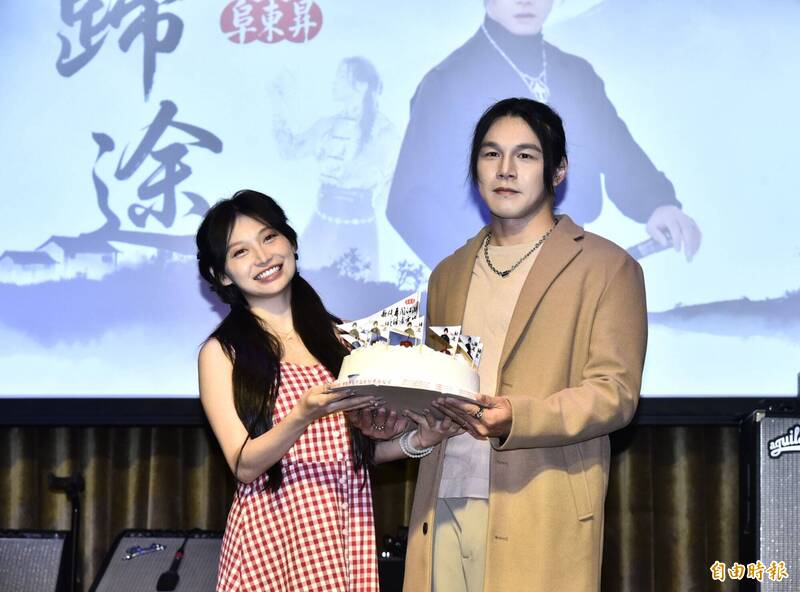 祈錦鈅擔任阜東昇的記者會嘉賓。（記者陳奕全攝）