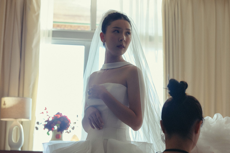 余香凝在《雙囍》美出新高度，被觀眾稱為「國民新娘」。（水花電影提供）