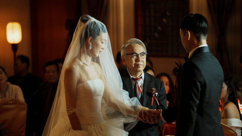 余香凝、田啟文在《雙囍》飾演的父女情深圈粉無數。（水花電影提供）