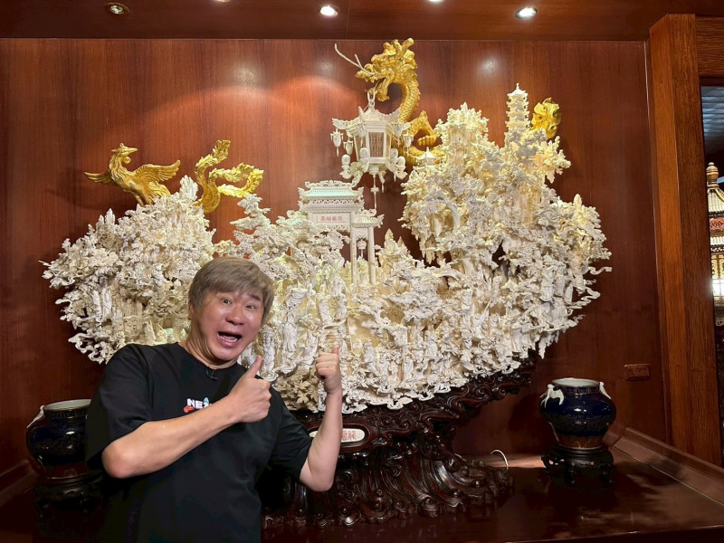 胡瓜開箱宜蘭上億豪宅!「補漆要花2千萬」 奢華內裝曝光