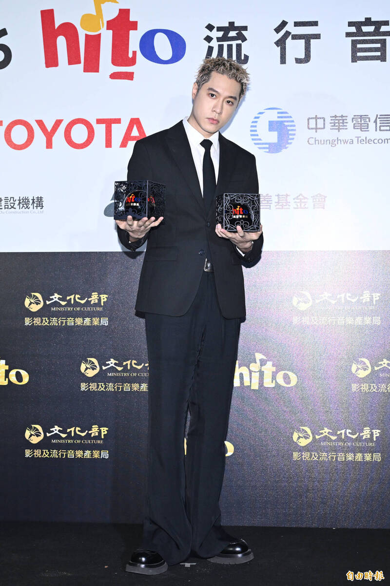 周湯豪搶金曲歌王激動快哭了 蔡依林搶先開胡奪下這大獎