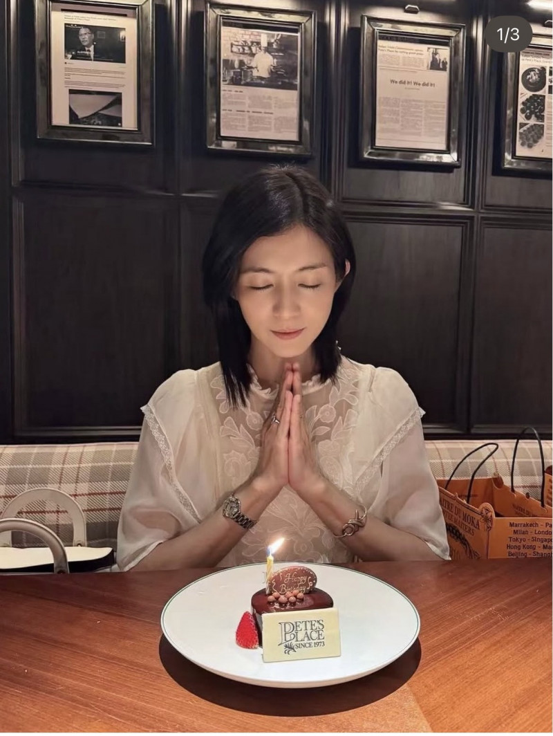 楊采妮昨天過52歲生日。（翻攝自IG）