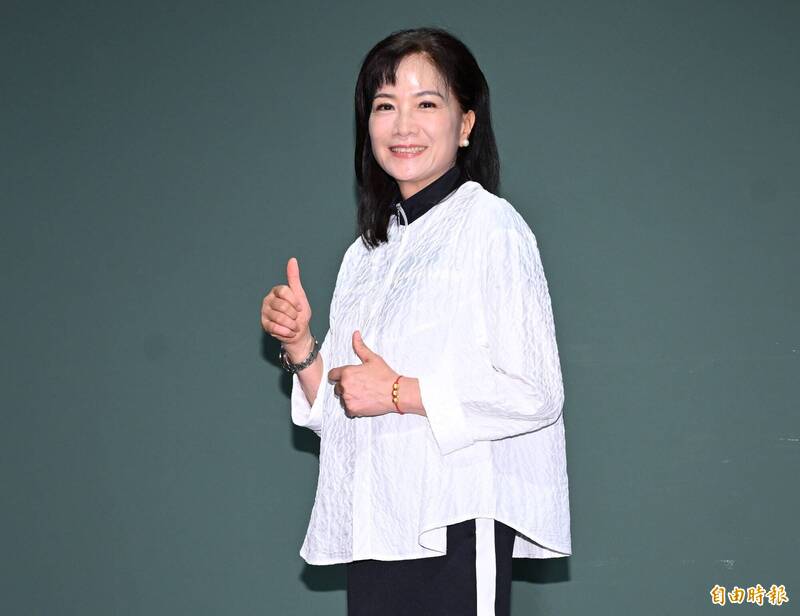 昔拒嫁還未婚生子!64歲台語劇花旦不催40歲兒生孫 鬆口原因