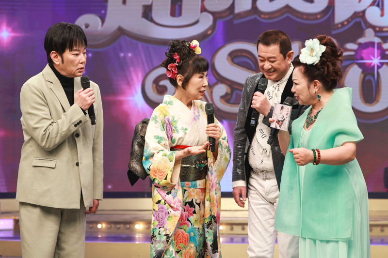 陽帆（左起）、原田悠里、蔡小虎、白冰冰。（民視提供）