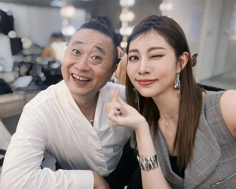 阿部瑪利亞（右）指出日本人妻的生活並不像台灣男性所幻想那麼溫柔。圖左為邰智源。（翻攝自IG）