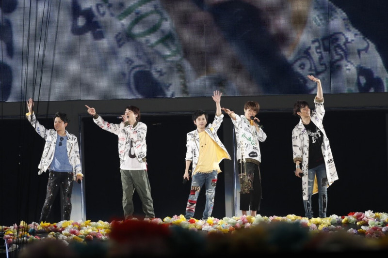 嵐ARASHI淚灑東京巨蛋。（非本場演唱會，翻攝自X）